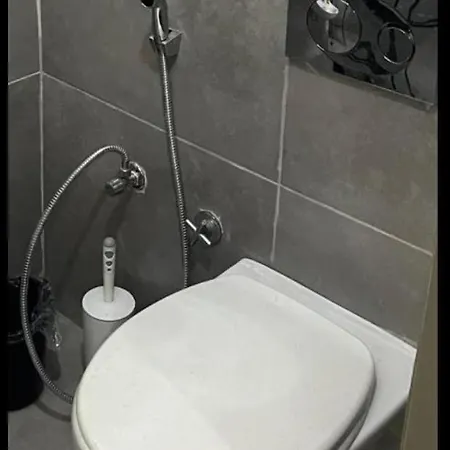 2 * Bostanci